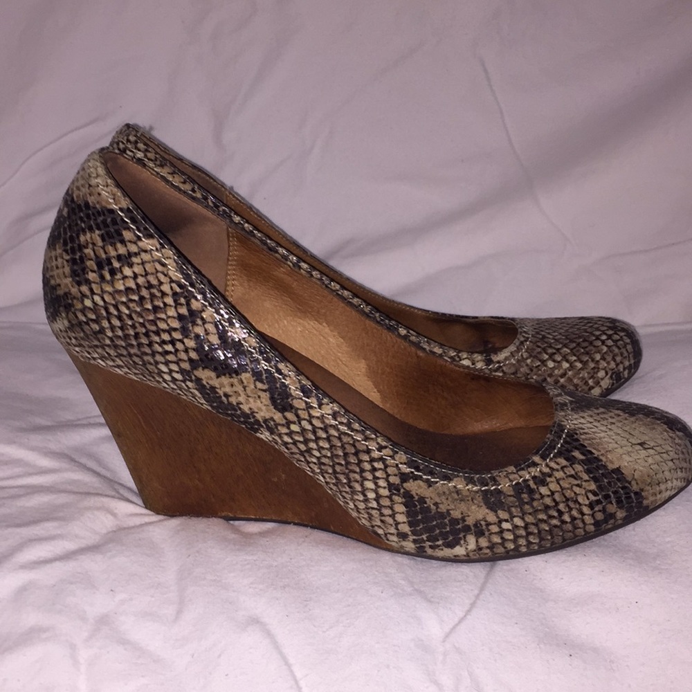 Clark’s Wedge Heel Brown Snakeskin